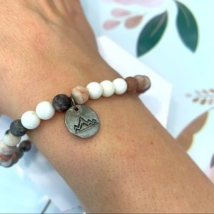 Mountains are calling! Light pink, grey, white bracelet
